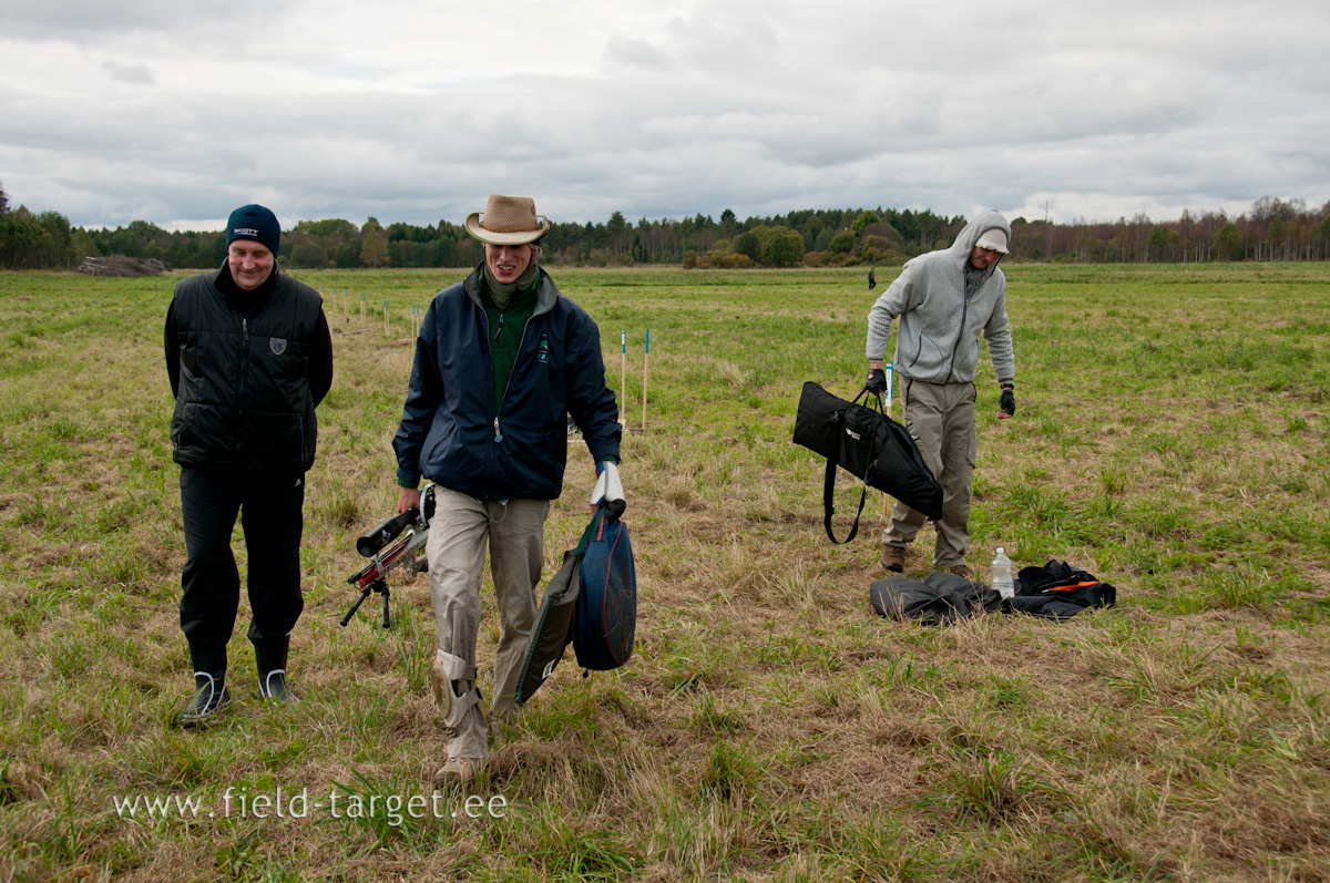 0145   Nuud on aeg Uksiku Ruutli pubi juurde minna, kus algab loputseremoonia